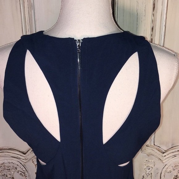 Les Petites… Paris NWT Round Neck Cutouts Sleeveless Structured Sheath Dress S/6 - Picture 8 of 12